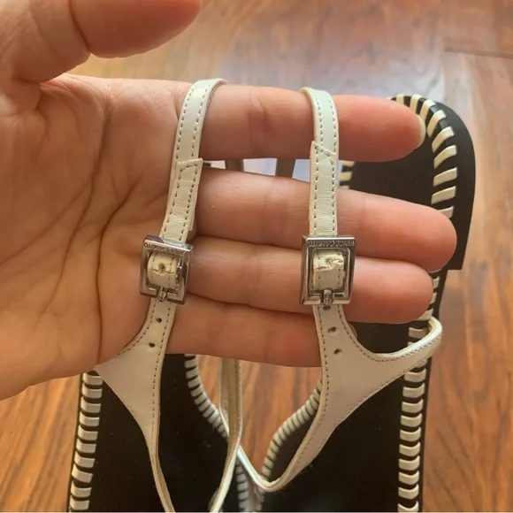 Vince Camuto Black and White Stitch Sandal- Size 6.5 - Picture 5 of 8